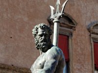 20131001 Bologna 008a  Famous statue of Neptune in central Bologna