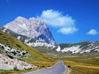 Approaching western edge of Campo Imperatore  Approaching western edge of Campo Imperatore